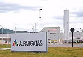 Alpargatas vende su planta en Catamarca