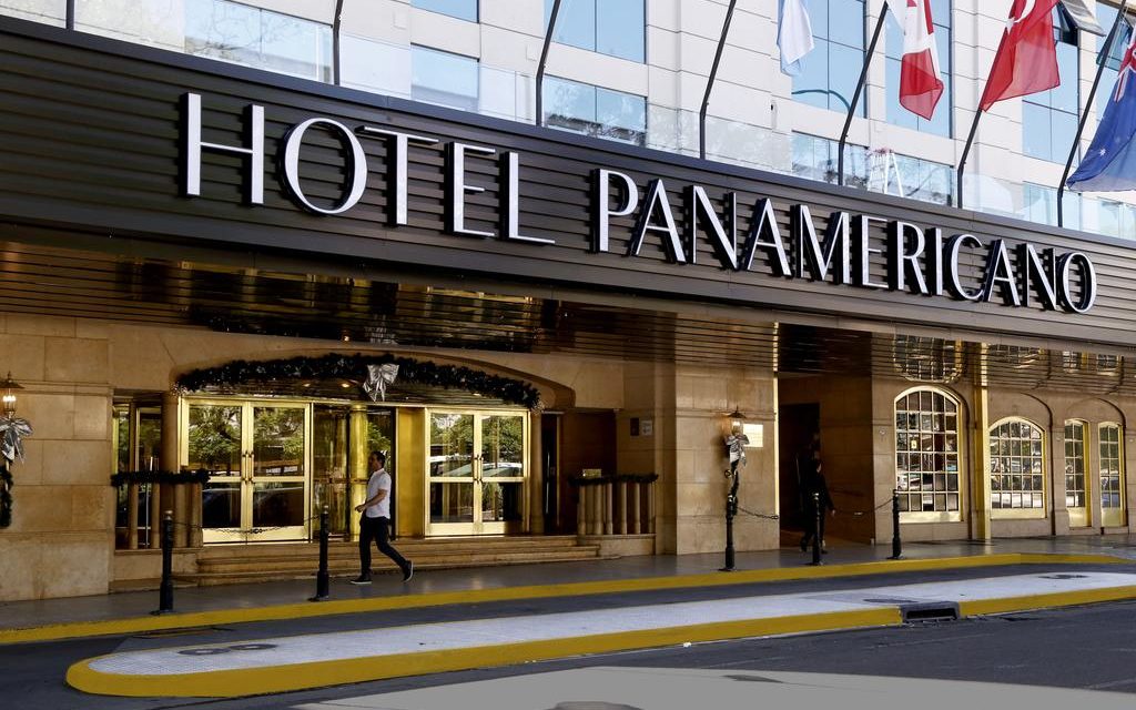 Los 400 pasajeros de Buquebus aislados en el Hotel Panamericano