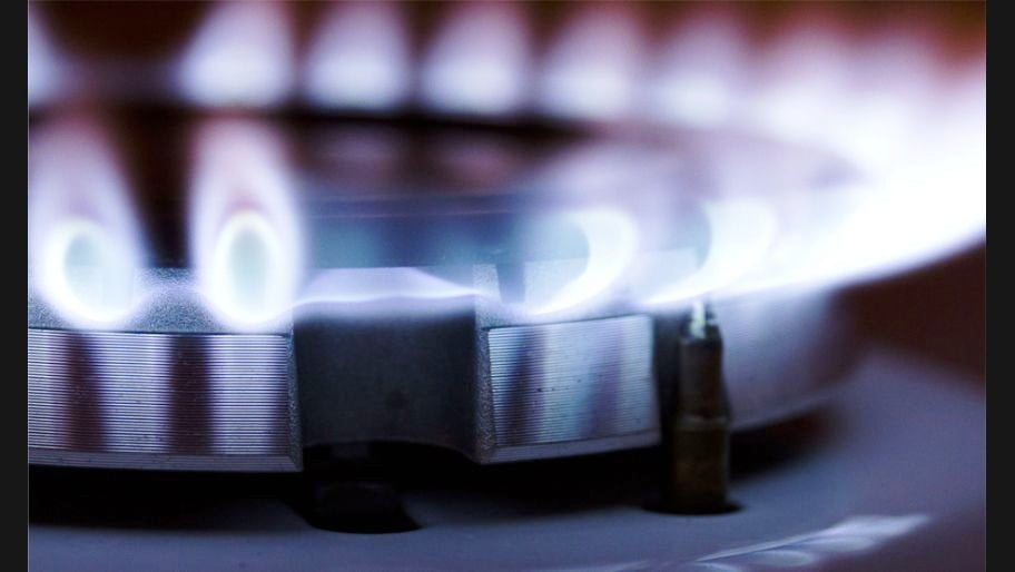 El senado derogará un DNU de Macri que benefició a distribuidoras de gas