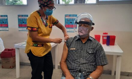 Vacuna libre para los bonaerenses mayores de 60